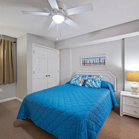 Ashworth 807 - Ocean Front-Ocean Drive Section Villa